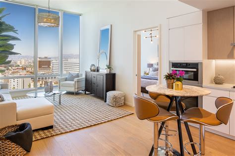 how much are the cheapest condos are in la